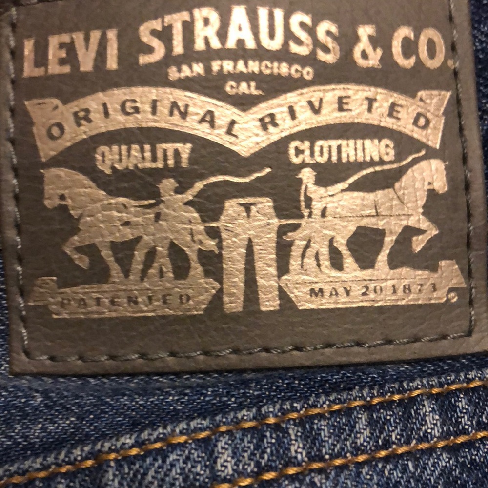 Original Riveted Levi Jeans - Picture 4 of 8